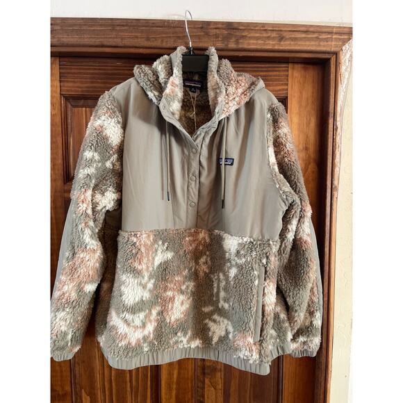 Patagonia Shelled Retro-X womens
Pullover XL Snow Pine Garden Green jacket Nwt - Picture 1 of 9